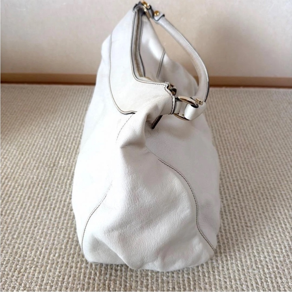 Gucci Ivory Leather Hobo Bag - Picture 12 of 16